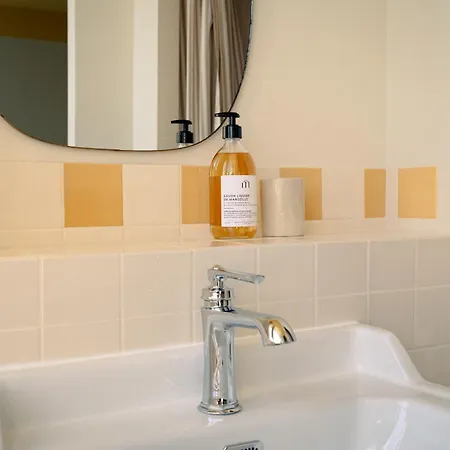 Lala Hotel 3*